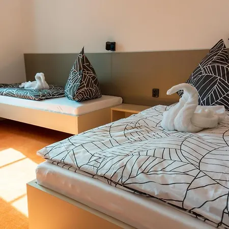 Berlin Bed & Breakfast *