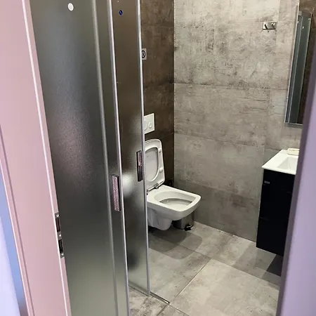Berlin Bed and Breakfast 3*