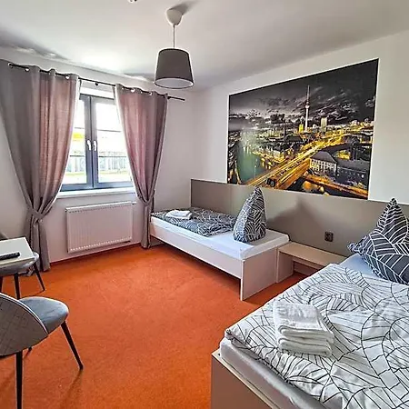 Berlin 3*