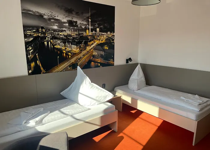 Berlin 3* Cheb